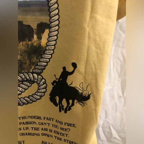 Stampede of Love Country Music Tour yellow concert tshirt size small brand new - Picture 7 of 14